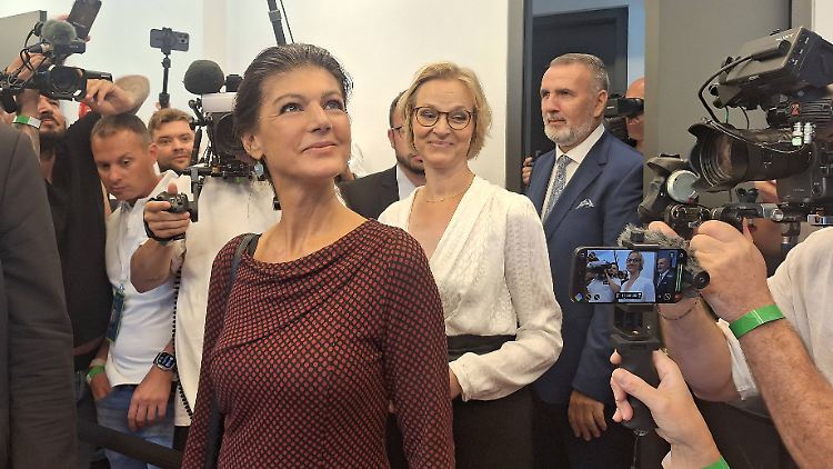 Ihr Bündnis hat Sahra Wagenknecht gleich beim ersten Versuch in zwei Landtage geführt - es ist ein denkwürdiger Erfolg.
