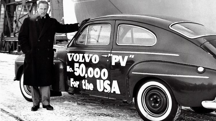 Sports Car in Family Style: Die US-Amerikaner liebten den PV444 und Volvo-CEO Gunnar Engellau freute sich über Rekord-Exportzahlen.