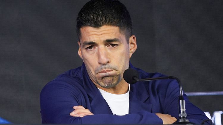 Abschied nehmen tut Luis Suárez offensichtlich weh.