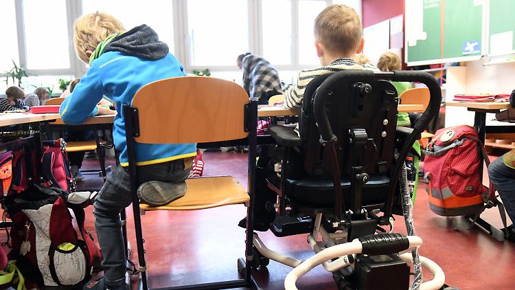 Sogar Freunde zu finden, ist für Kinder und Jugendliche mit Beeinträchtigung schwerer. 