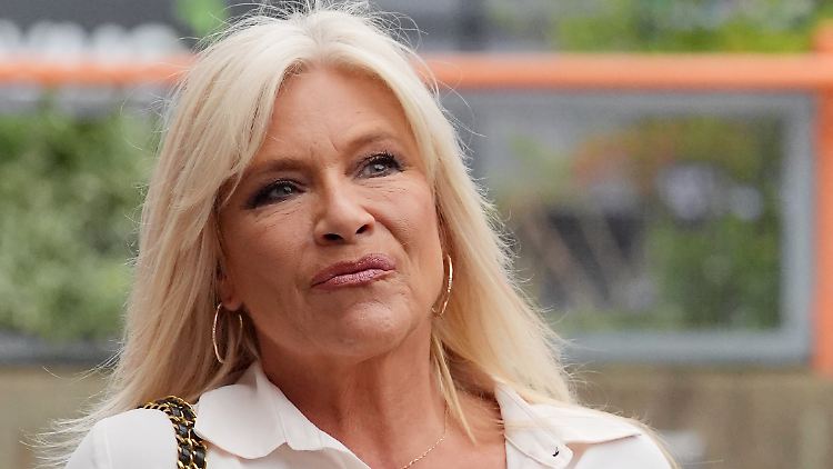 Sie ist noch einmal glimpflich davongekommen: Samantha Fox - am Montag auf dem Weg zum Gericht.