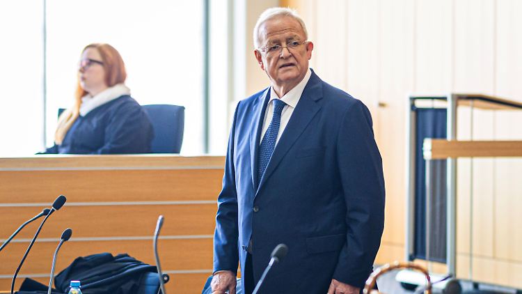 "Heute geht es mir ganz gut", sagte Winterkorn zum Prozessauftakt. 