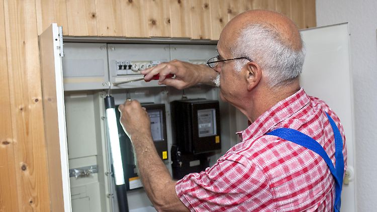 Ältere Menschen sollen Anreize erhalten, länger zu arbeiten.