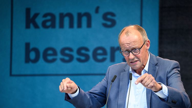 Merz äußerte die Frist während eines Wahlkampfauftritts in Brandenburg. Das Thema sei zu ernst für eine so kurze Frist, meint die SPD.