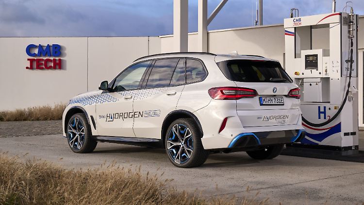 Im BMW iX5 wird die Antriebstechnologie bereits entwickelt.