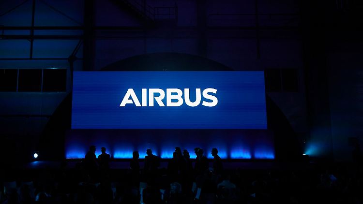Airbus leidet unter einer gesunkenen Nachfrage im Raumfahrtbereich. 