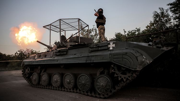 Die Ukraine hat den russischen Vormarsch laut Armee-Chef Syrskyj  aktuell zum Erliegen gebracht.