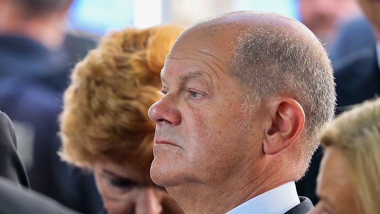 Die Ampel habe Entscheidungen getroffen, vor denen sich andere lange gedrückt hätten, sagt Scholz.