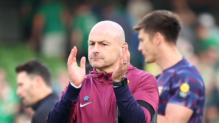 Nach dem Gang zur falschen Bank läuft alles rund für Lee Carsley.