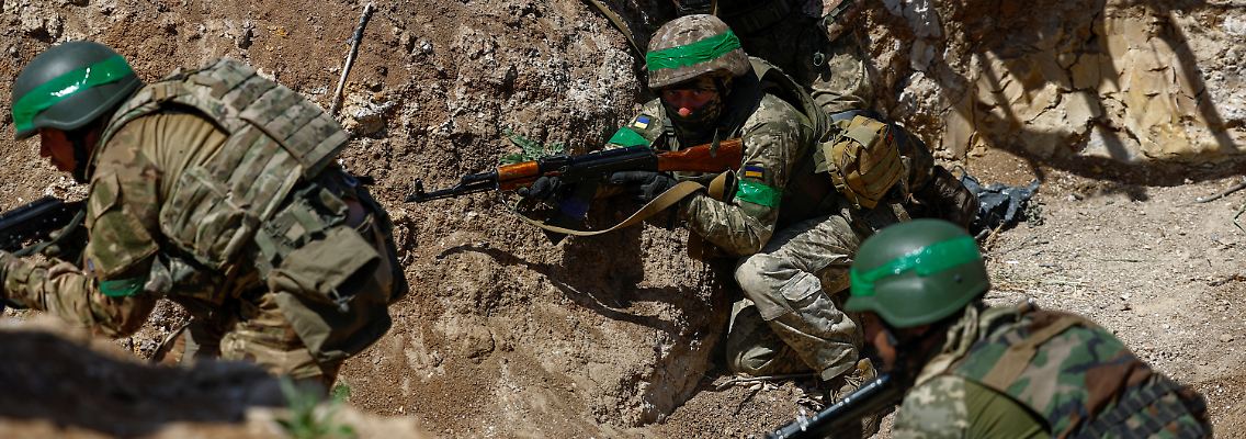 2024-05-18T100720Z_1262695084_RC29O7AIKOMJ_RTRMADP_3_UKRAINE-CRISIS-FRONTLINE.JPG