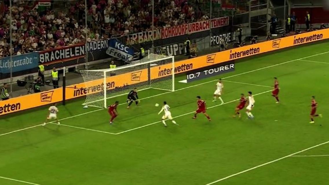 DFBMusiala.JPG