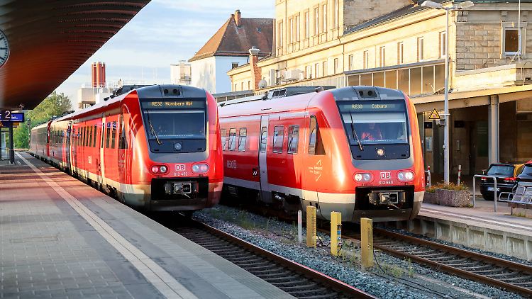 Dem Bericht zufolge verspricht die DB mehr Pendlerverbindungen und mehr Sprinter.