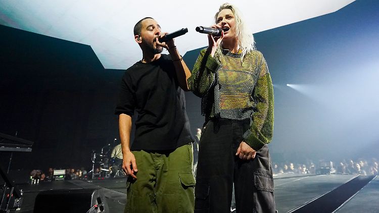 Das künftige Gesangsduo von Linkin Park: Mike Shinoda und Emily Armstrong.