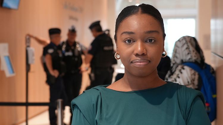 "Die Schreie bleiben für immer in mir", sagte Bahia Bakari 2022 vor Gericht.