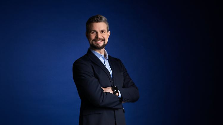 "Eine Million öffentliche Ladepunkte braucht keiner", sagt Nicolai Woyczechowski.