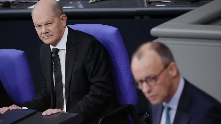 Scholz (l.) und Merz machen sich gegenseitig für das Scheitern der Gespräche verantwortlich.