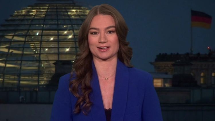 Charlott Hallier.jpg