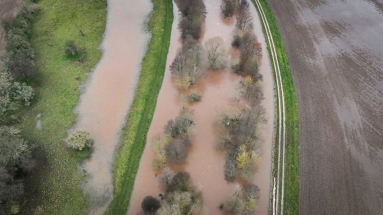 Die Hochwassergefahr in Deutschland ist auch in den kommenden Jahren hoch. Zum Jahreswechsel war es in Sachsen-Anhalt zu einem Hochwasser mit großen Schäden gekommen.