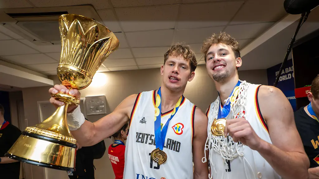 3851d0419609044f497de6f1bedfbf50