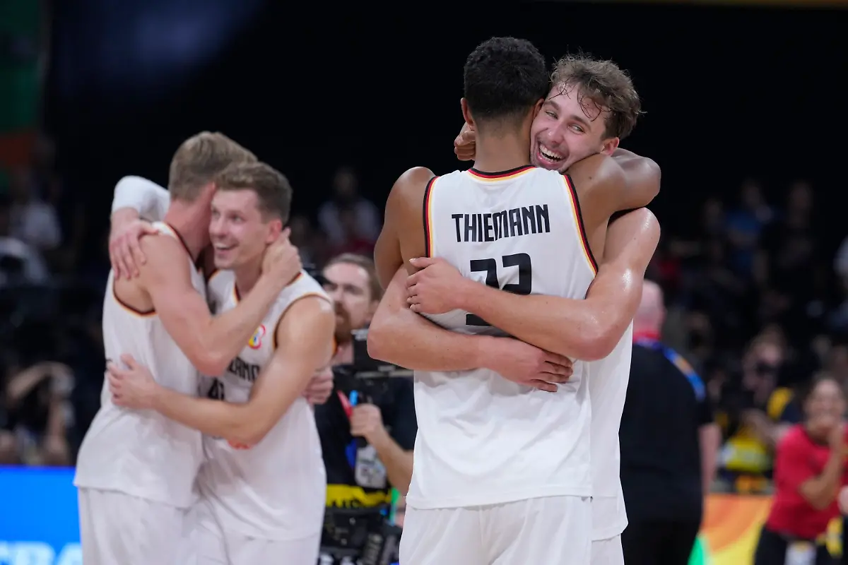 2d8f3a0efafff08233450ab4a27ae9ec