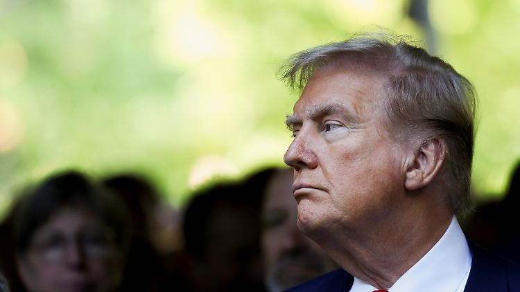 "Es war ein abgekartetes Spiel, so wie ich es vermutet hatte", sagte Trump nach der TV-Debatte. 