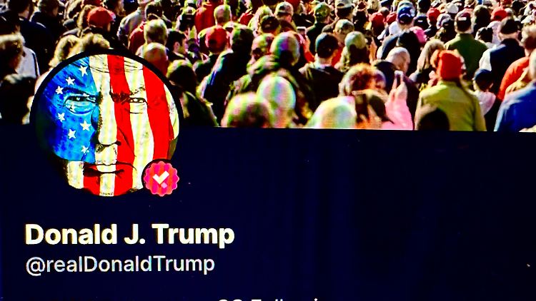 Trump gehören fast 60 Prozent des Netzwerks.