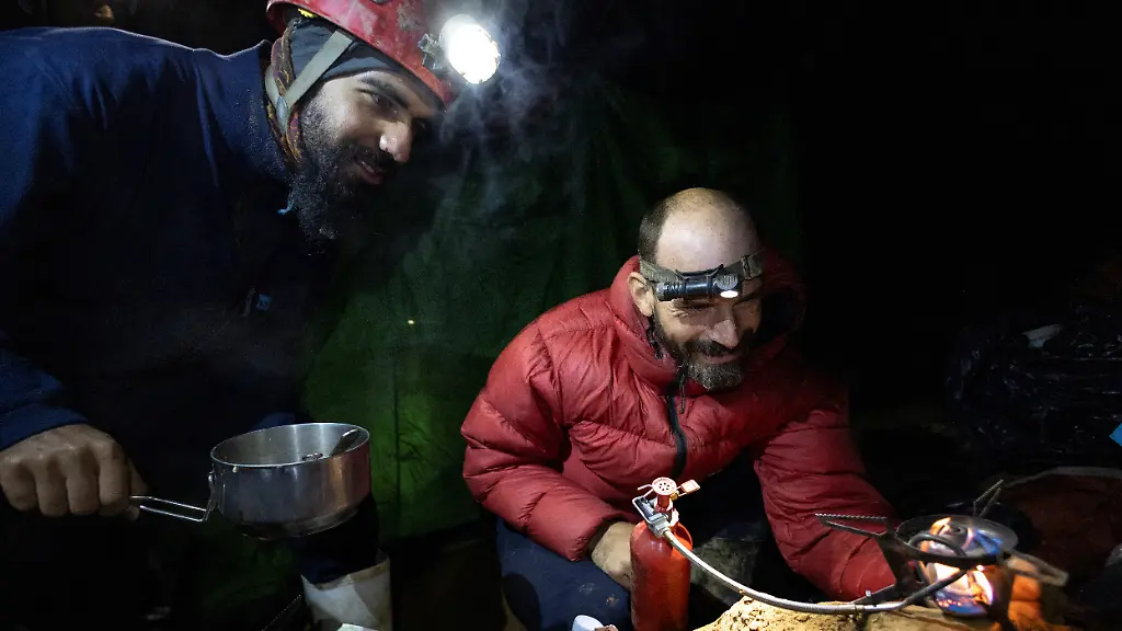 2023-09-09T152206Z-1425535067-RC2Q33ABBYZ1-RTRMADP-3-TURKEY-ACCIDENT-CAVE