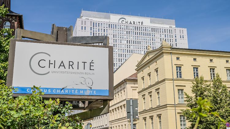 In der Charité arbeiten rund 5700 Ärzte und Forschende.