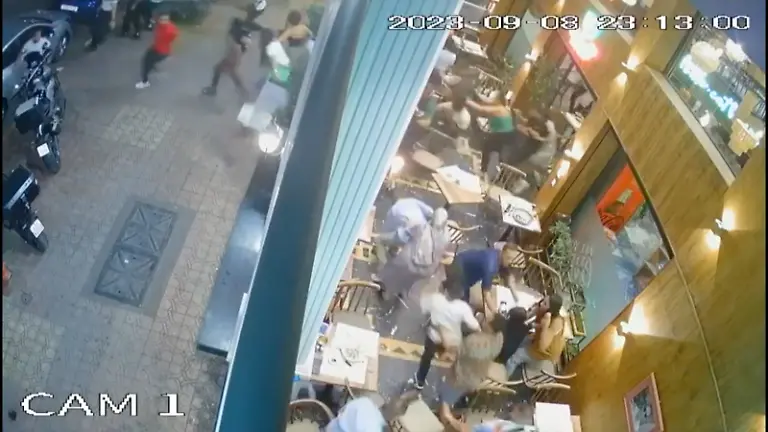 922e18e80eab2f233111677d9b6e0ded