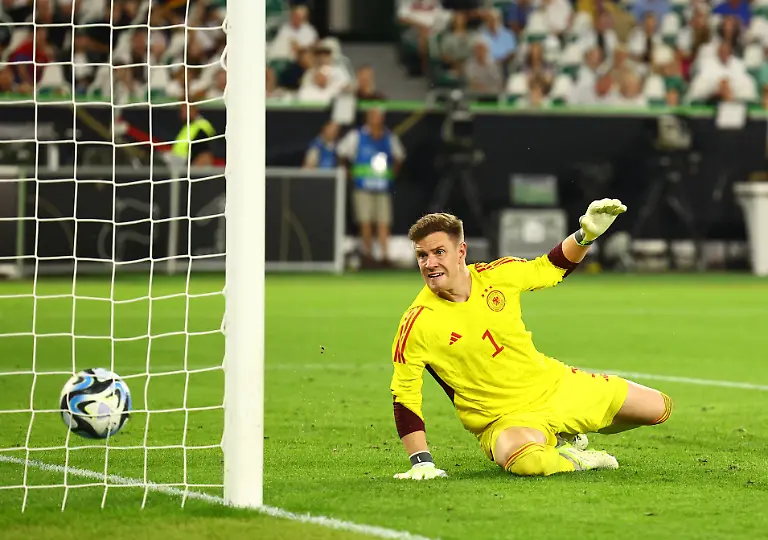 ff9b22e99ff57f1148f9d0e0acb17fce