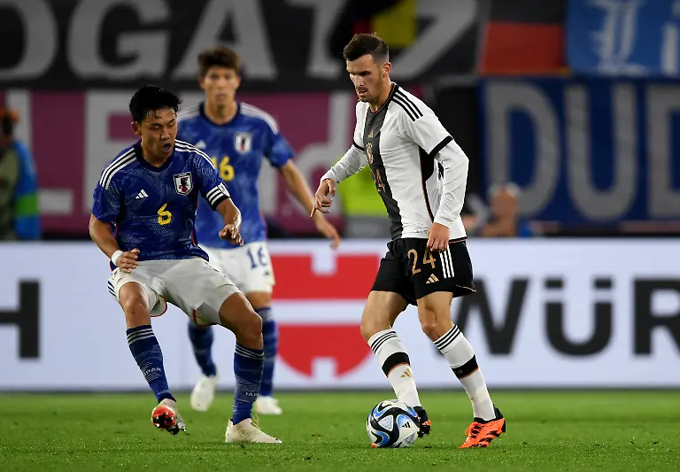 7ba72a6f11a026d44887e3a8b9adf40d