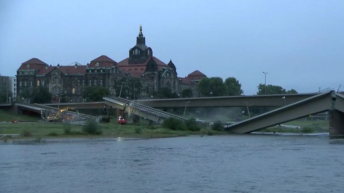 Carolabrücke.JPG