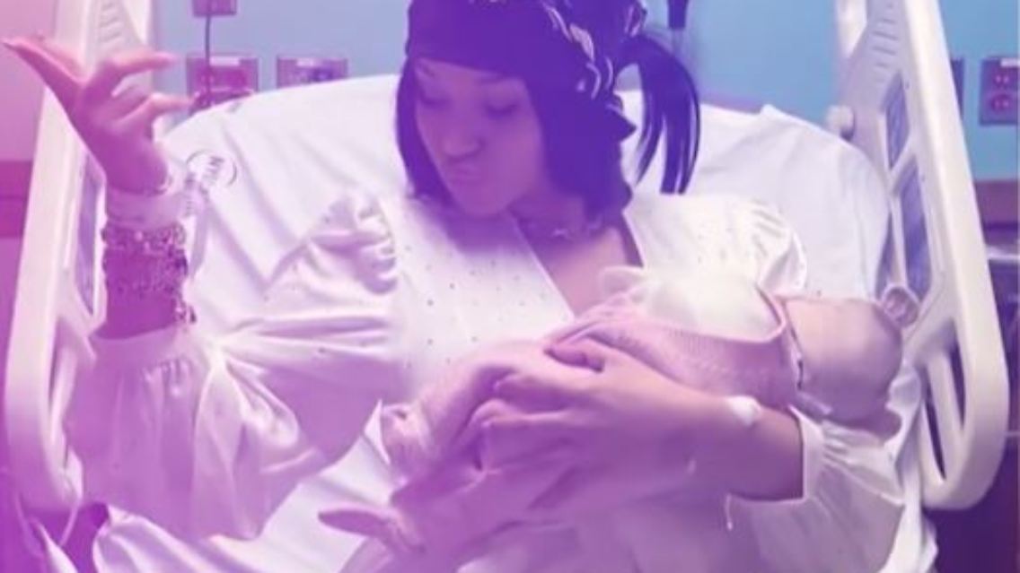 CardiB.JPG