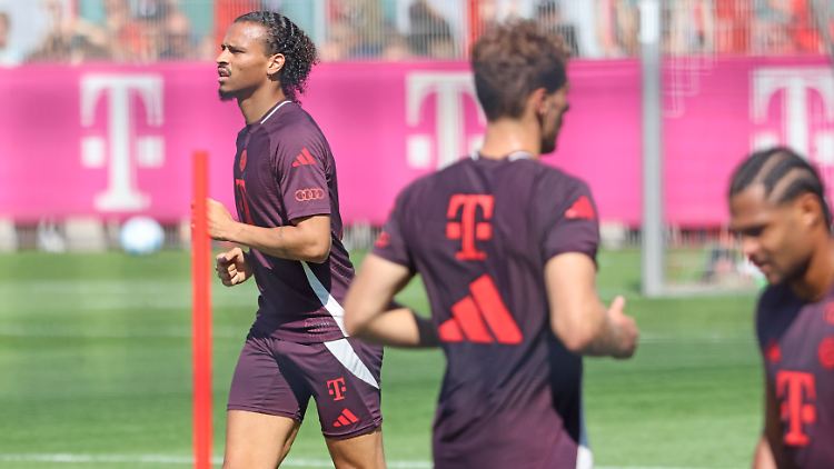 Der FC Bayern München kann wieder auf Leroy Sané bauen.