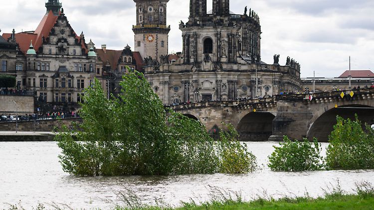 Der Höhepunkt des Hochwassers der Elbe in Sachsen wird am kommenden Donnerstag erwartet. 