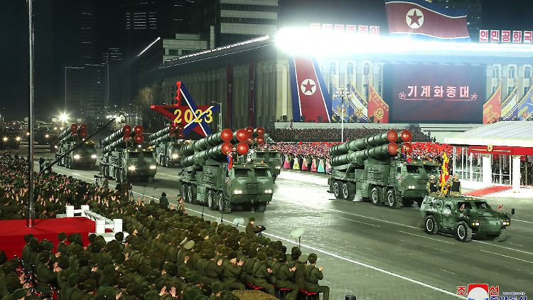 Dem Westen präsentiert Nordkorea gern Waffen zur Abschreckung - die im russischen Angriffskrieg zum Einsatz kommen?