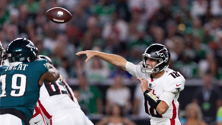 Quarterback Kirk Cousins führte seine Falcons beinahe übers gesamte Feld zum Sieg.