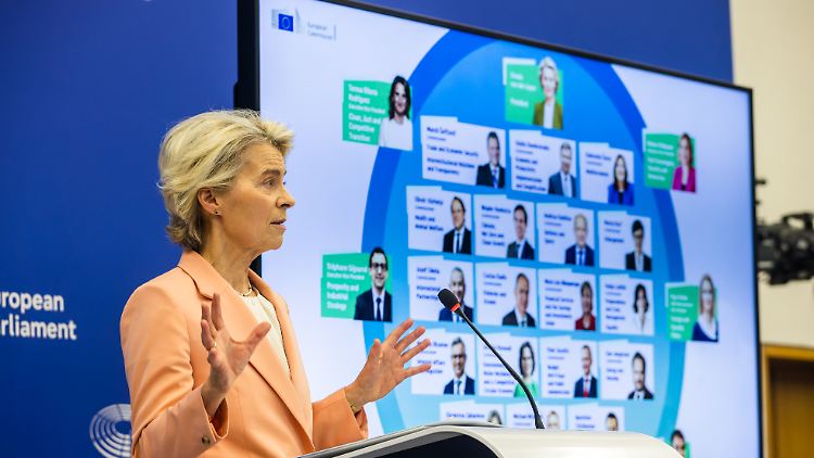 Ursula von der Leyen versucht Giorgia Melonis Parteikollegen Raffaele Fitto als geschäftsführenden Vizepräsidenten der EU-Kommission durchzusetzen. Doch am Ende entscheidet nicht sie.