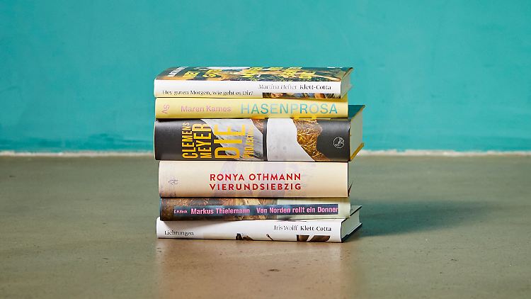 Die sechs Bücher auf der Shortlist des Deutschen Buchpreises.