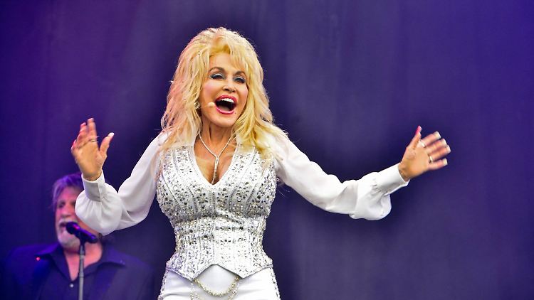 "Beyoncé wurde nicht ausgeschlossen", sagt Dolly Parton. 