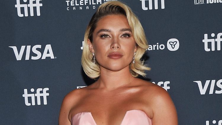 Florence Pugh lässt es in der Liebe besser langsam angehen.