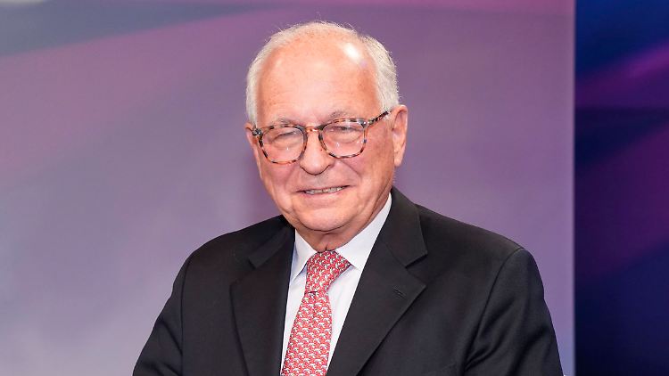 Wolfgang Ischinger hat gerade Selenskyj getroffen und erläutert dessen Ziele. 