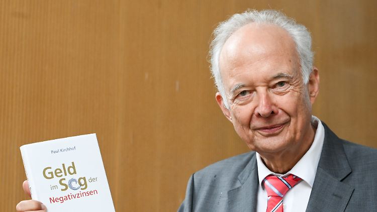 Ex-Verfassungsrichter Kirchhof 2021 bei einer Buchvorstellung.