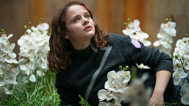 Will auch schön sein: Tally (Joey King) in "Ugly - Verlier nicht dein Gesicht".