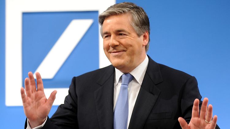 Die einen halten ihnen für einen der besten, die anderen für einen der gefährlichsten Banker: Josef Ackermann. 