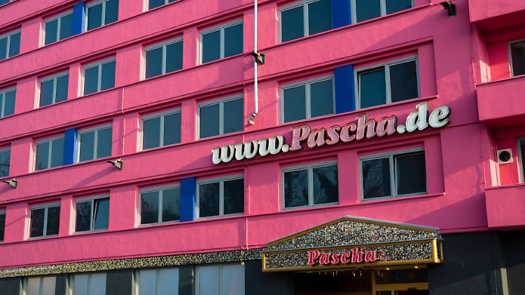 Im Zuge der Ermittlungen in dem Schleuser-Verfahren hat sich der Verdacht der Geldwäsche ergeben, so die Staatsanwaltschaft.