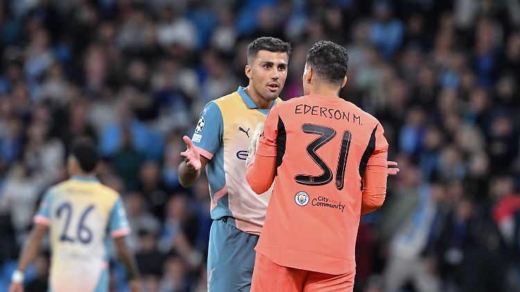Rodri hat vorgerechnet, durch das neue Champions-League-Format und die reformierte Klub-WM "wohl auf 70 oder 80 Spiele" zu kommen. 