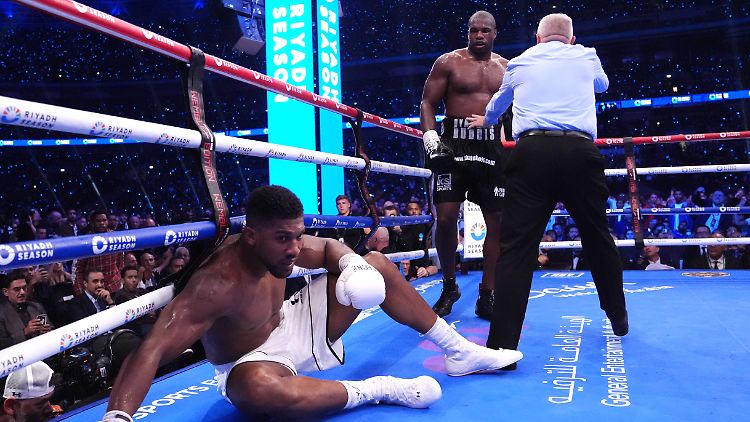 Anthony Joshua wurde vor fast 100.000 Zuschauern vermöbelt.