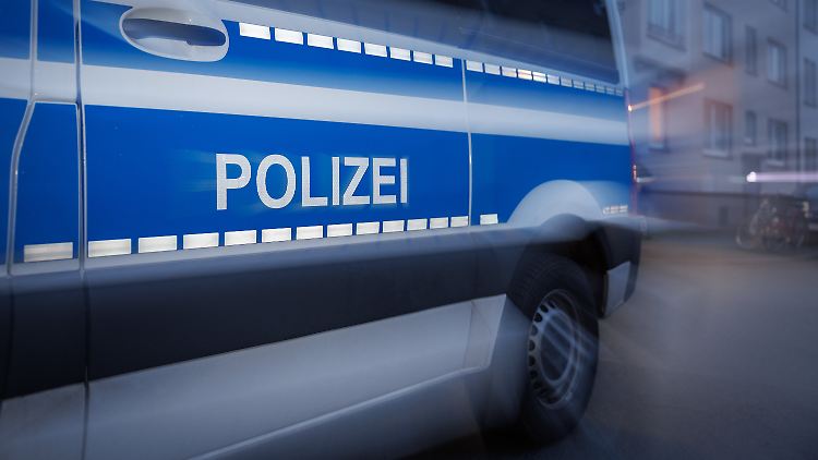 Der Täter ist wegen Gewaltdelikten bereits vielfach vorbestraft.