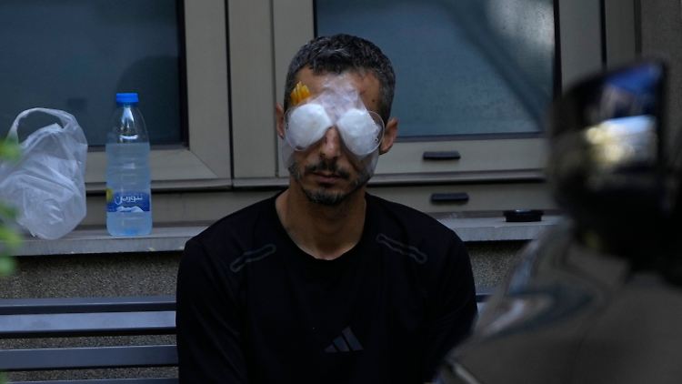 Einer von vielen: ein Verletzter, der in einer Augenklinik in Beirut behandelt wird.